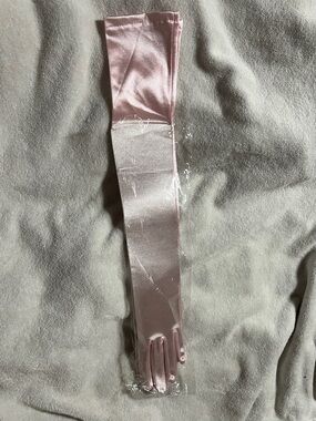 Long Satin Opera Gloves - Pale Pink